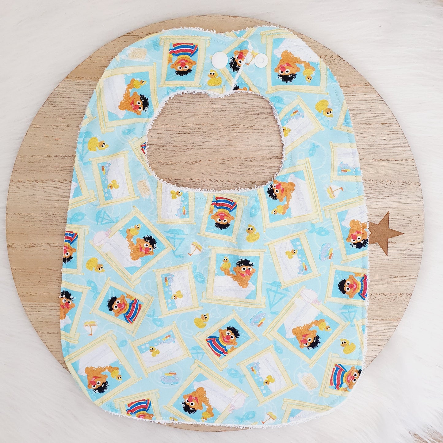 ERNIE print Feeding Bib - Organic Bamboo Backed, Ultra Absorbent Bib