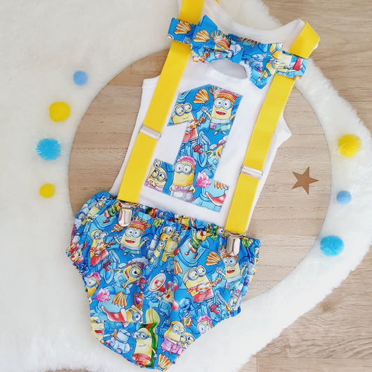 MINIONS print Boys 1st Birthday Outfit, Size 0